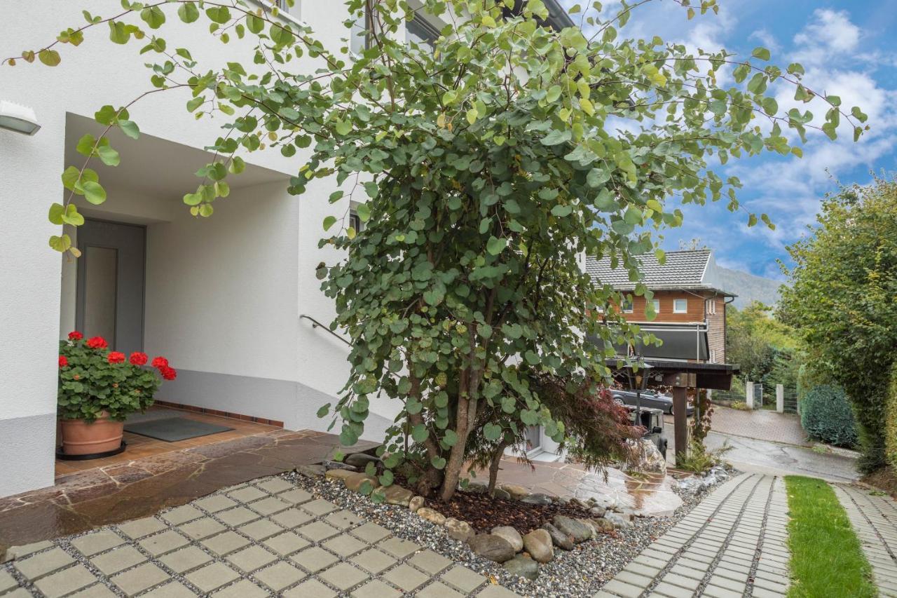 Foersterhaus Wohnung Dachgeschoss Egg Esterno foto
